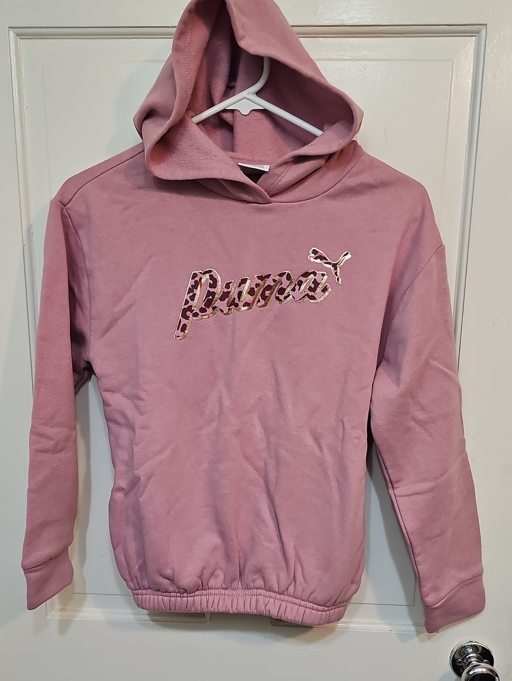 Puma Girls Mauve Hoodie with Leopard Logo